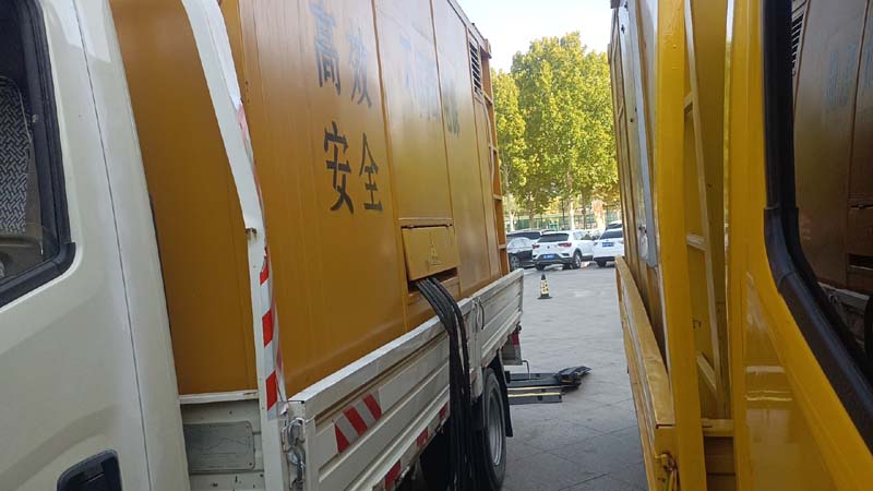 郊区如何判断柴油发电机组和UPS电源的切换时间是否符合要求？